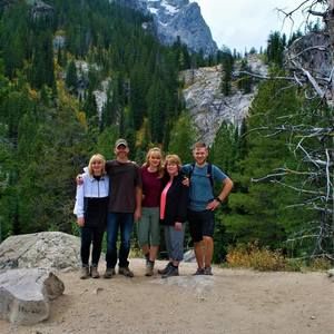 Meet your Posher, Allyssa